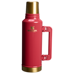 The Cheers & Cheer Classic Legendary Bottle | 2 QT